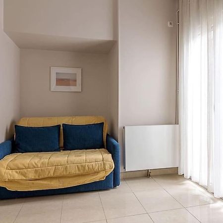 A Unique Apartment In The Historical Center-3Bds Athena Bagian luar foto
