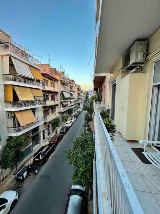 A Unique Apartment In The Historical Center-3Bds Athena Bagian luar foto
